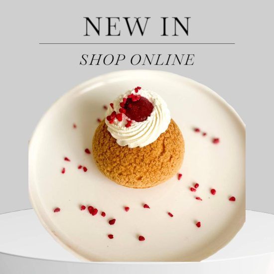 Vanilla and red fruits choux