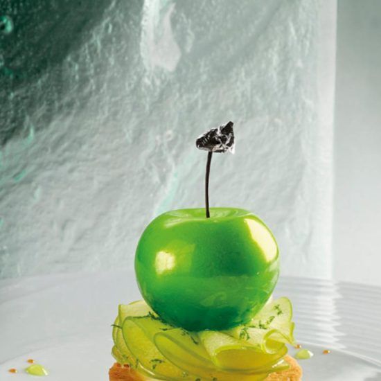Apple (Vanilla and lemon mousse, apple supreme and Vanilla sponge cake)