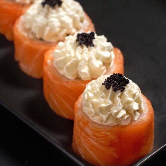 SUSHI PHILADELPHIA (8 PCS)